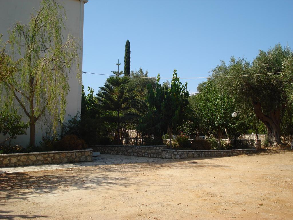 Santa Maria Rooms Ayios Nikitas Ngoại thất bức ảnh