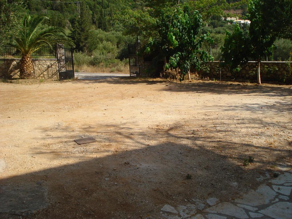 Santa Maria Rooms Ayios Nikitas Ngoại thất bức ảnh